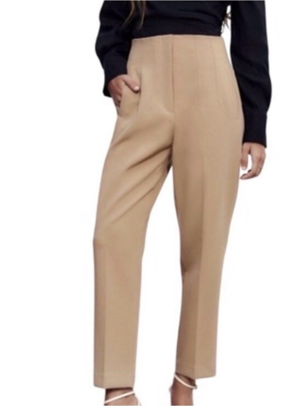 Zara Straight Leg Trousers in Brown Size Medium